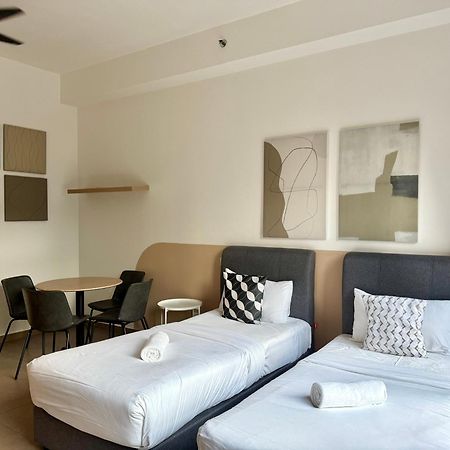Mossaz Mana-Mana Suites Kuala Lumpur Petaling Jaya Esterno foto