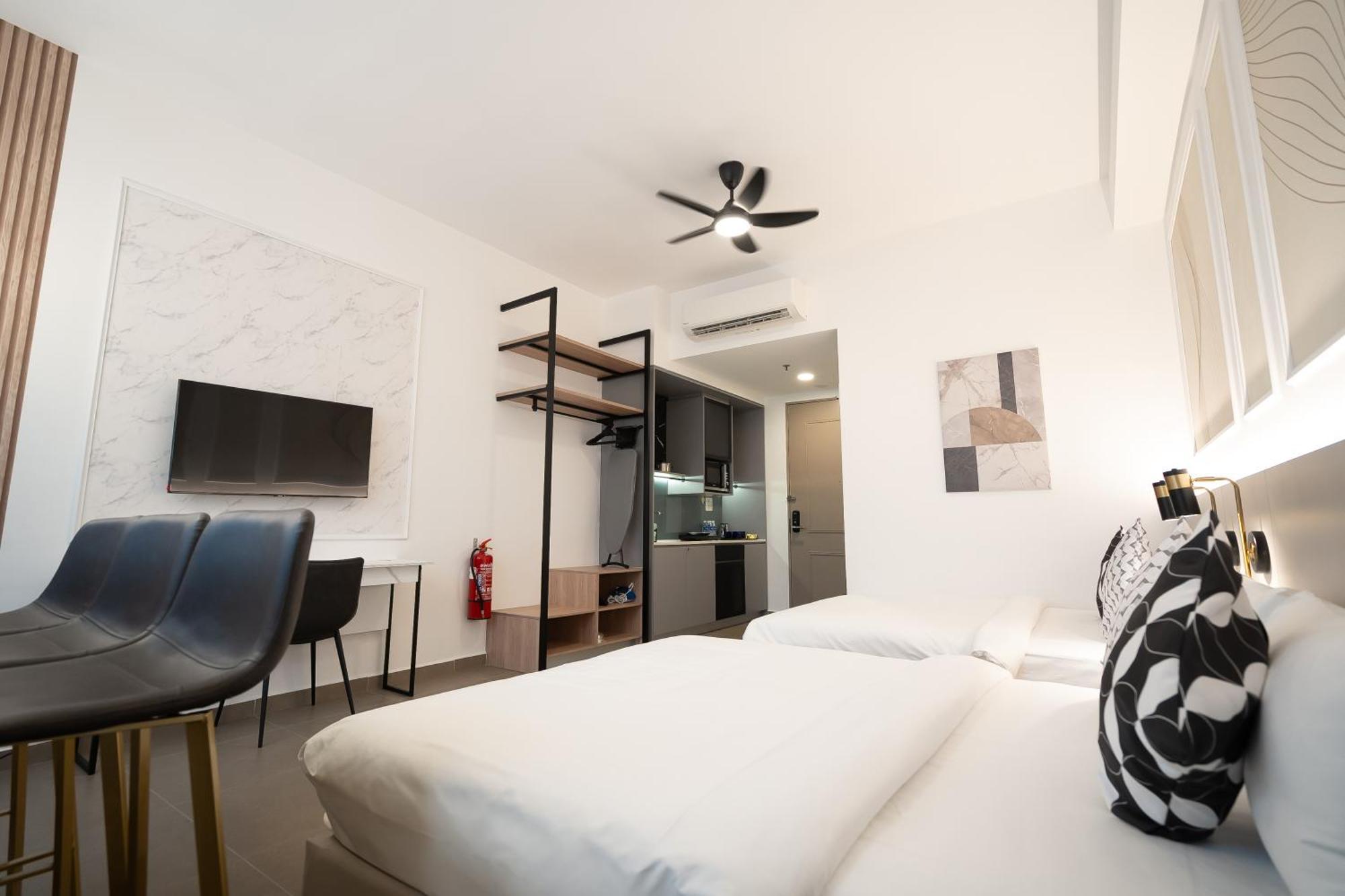 Mossaz Mana-Mana Suites Kuala Lumpur Petaling Jaya Esterno foto
