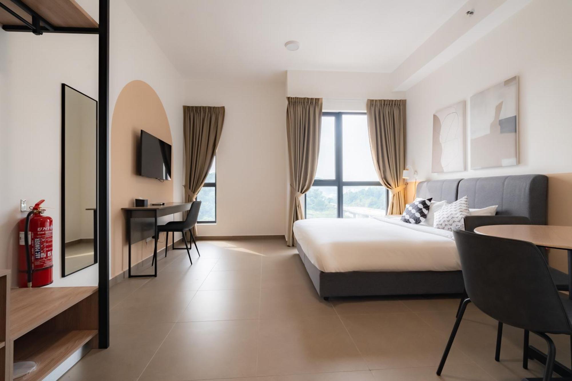 Mossaz Mana-Mana Suites Kuala Lumpur Petaling Jaya Esterno foto