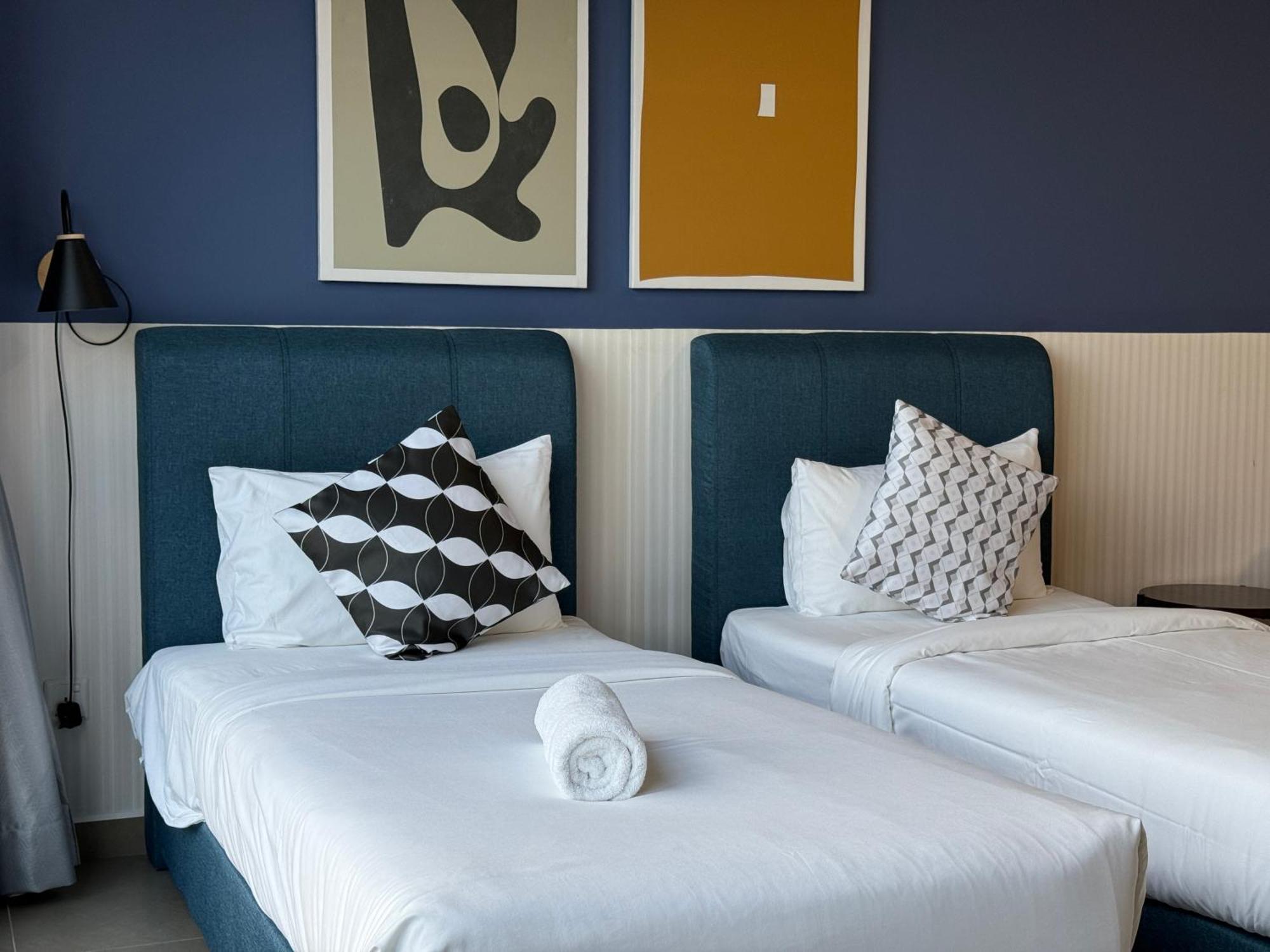 Mossaz Mana-Mana Suites Kuala Lumpur Petaling Jaya Esterno foto