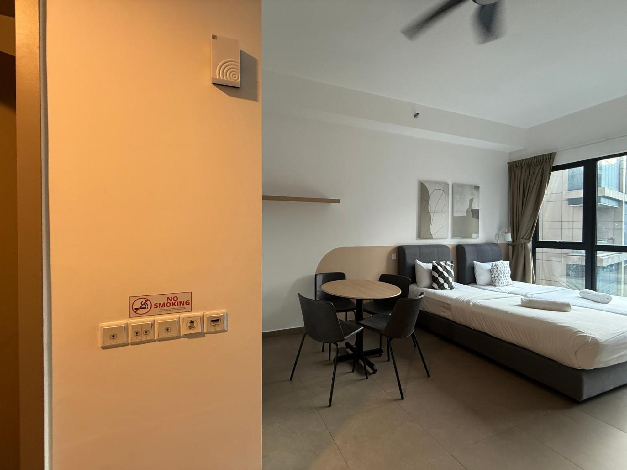 Mossaz Mana-Mana Suites Kuala Lumpur Petaling Jaya Esterno foto